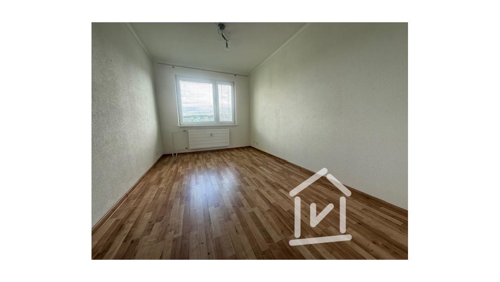 PRENAJATÉ 3-izbový zariadený byt, sídlisko Sever / Prievidza