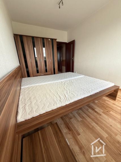 PRENAJATÉ 3-izbový zariadený byt, sídlisko Sever / Prievidza