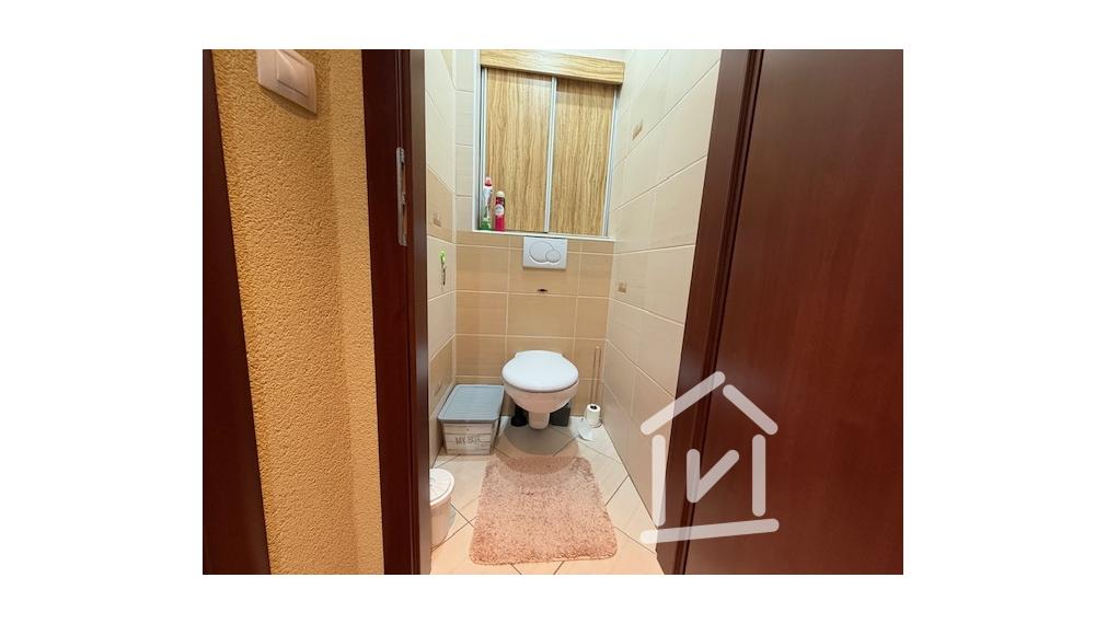 PRENAJATÉ 3-izbový zariadený byt, sídlisko Sever / Prievidza