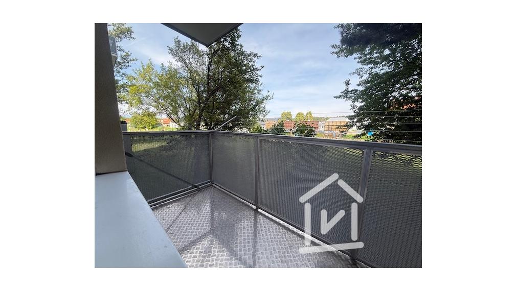 PRENAJATÝ - Krásny 3-izbový zariadený byt na prenájom, sídlisko Žabník / Prievidza