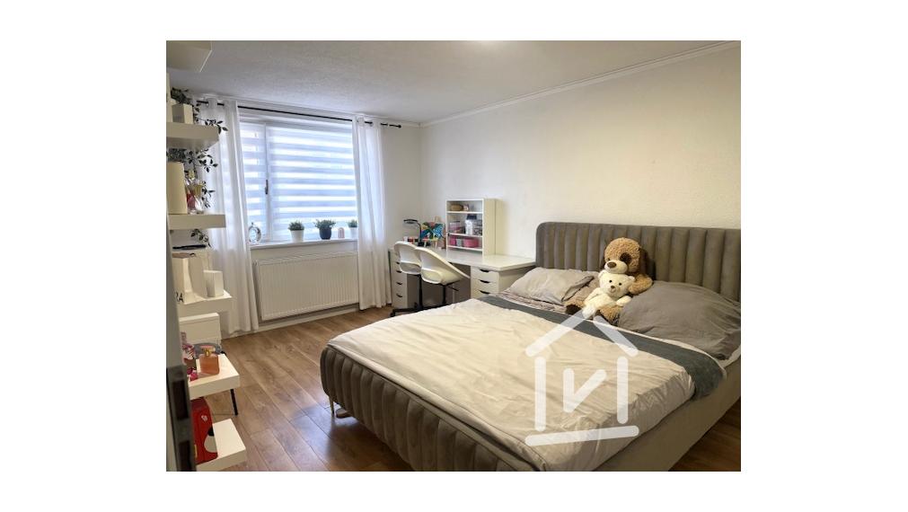 REZERVOVANÉ - Predaj 2 generačného domu s veľkým potenciálom