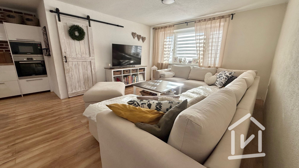 REZERVOVANÉ - Predaj 2 generačného domu s veľkým potenciálom