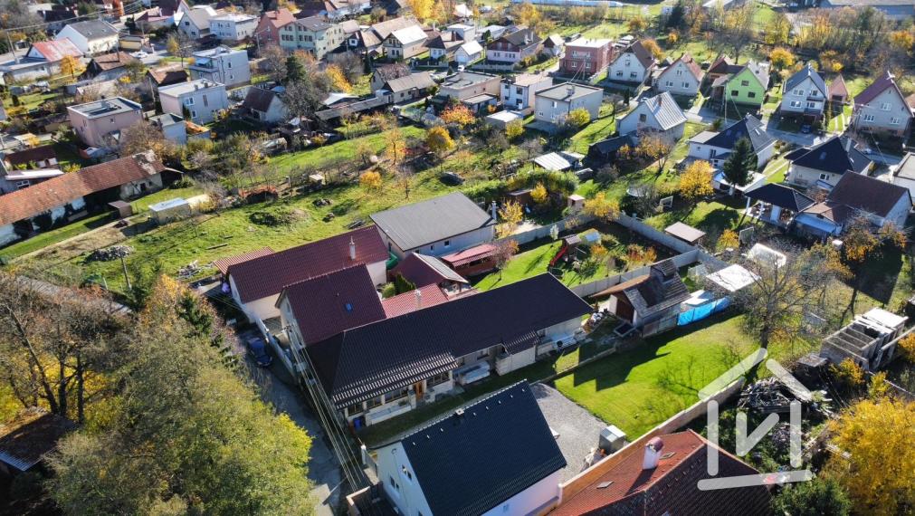 REZERVOVANÉ - Predaj 2 generačného domu s veľkým potenciálom