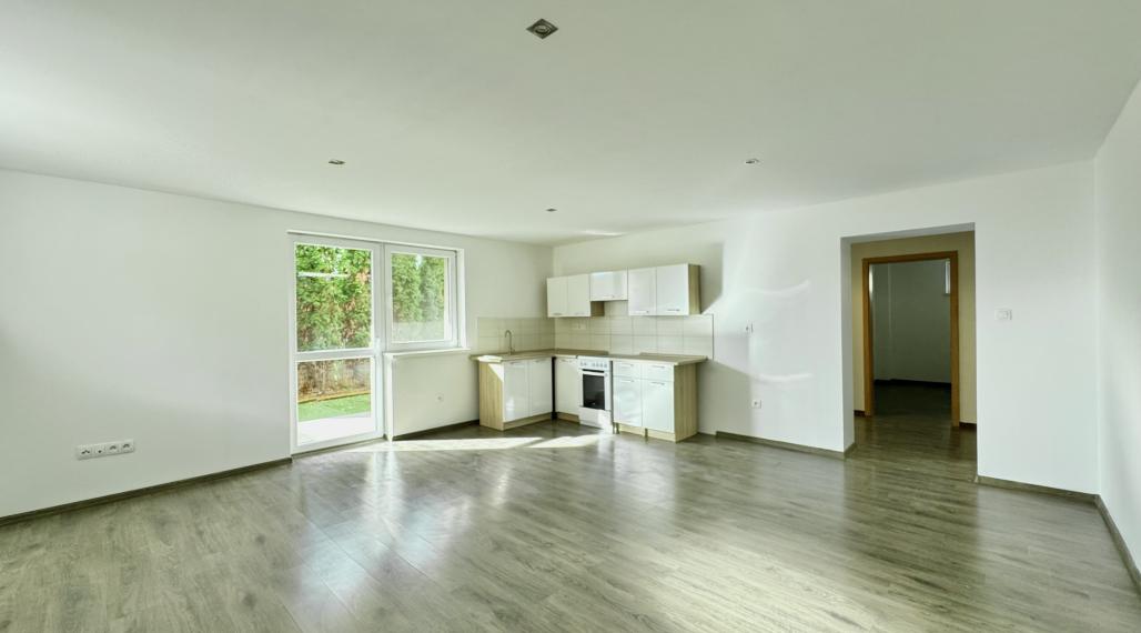 Predaj 4 izbový byt s veľkorysou terasou, obec Prašice