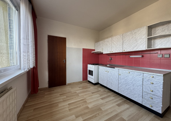 Veľkometrážny 3-izbový byt s balkónom, Partizánske